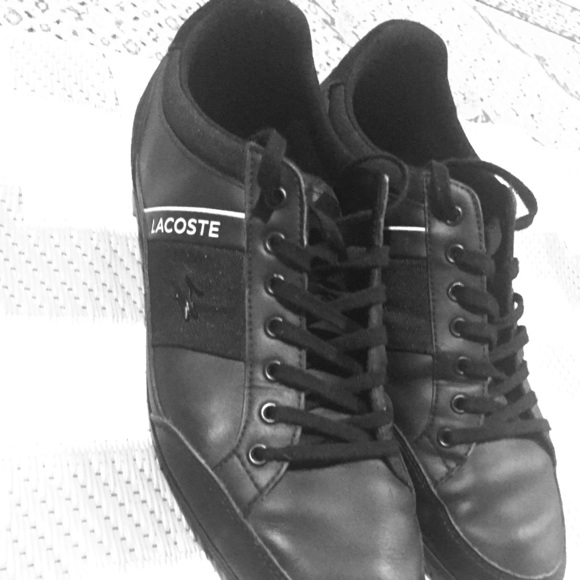 Lacoste designer shoes - Picture 1 of 1